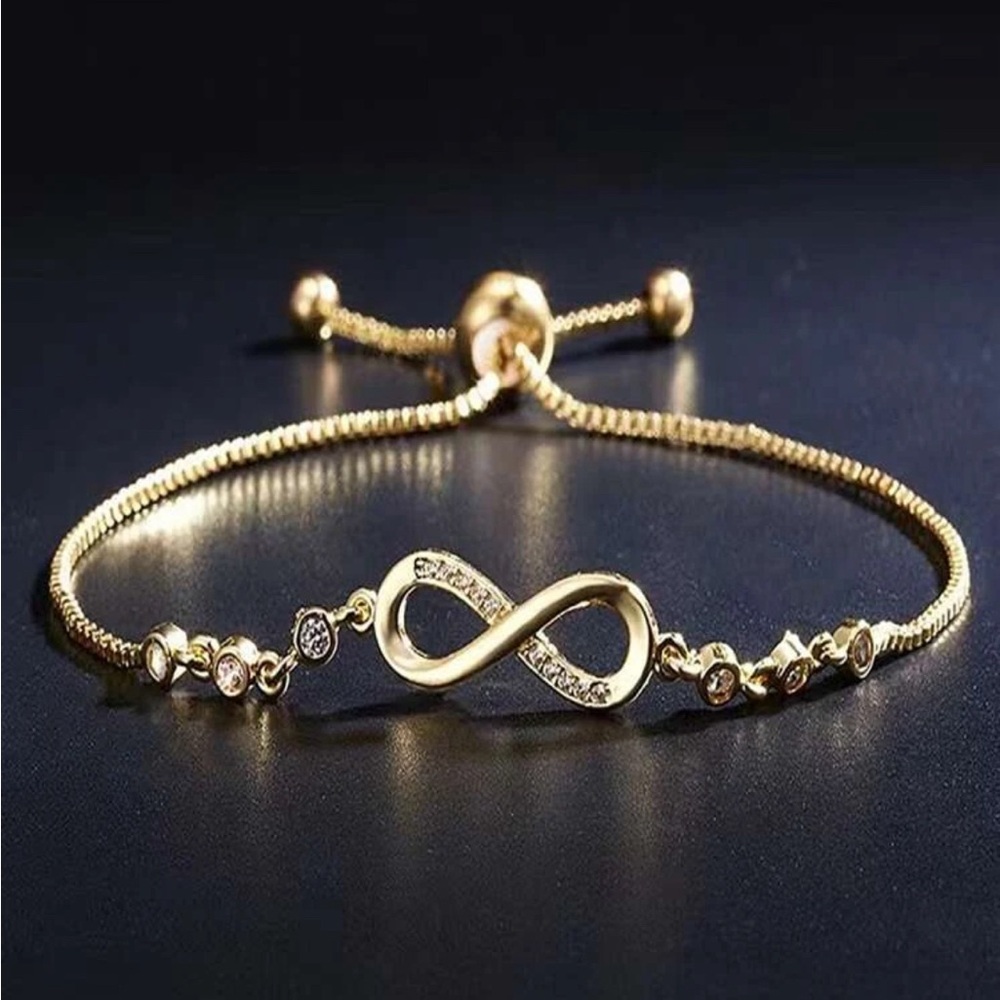 🌹 Gold and Rhinestone Infinity Adjustable Bracelet